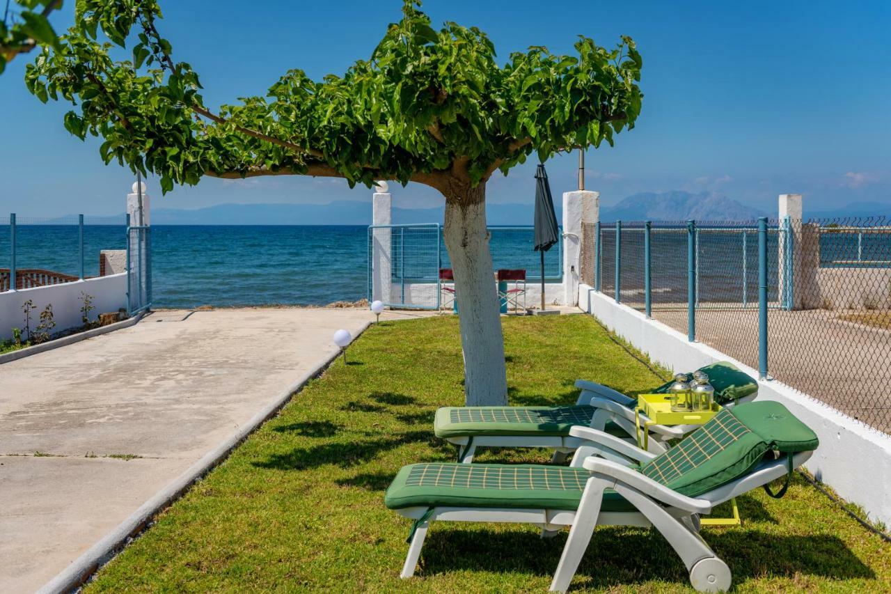Kiko, The Coastline House Villa Kato Achaia Exterior photo